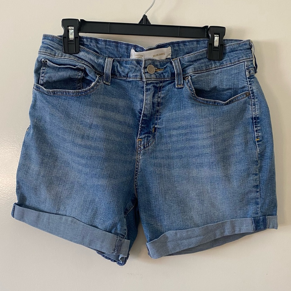 Levi Strauss Gold Jean Shorts,‎ 12 - Picture 3 of 6